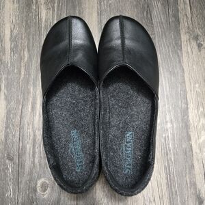 Stegmann 'Liesl' Leather Skimmer